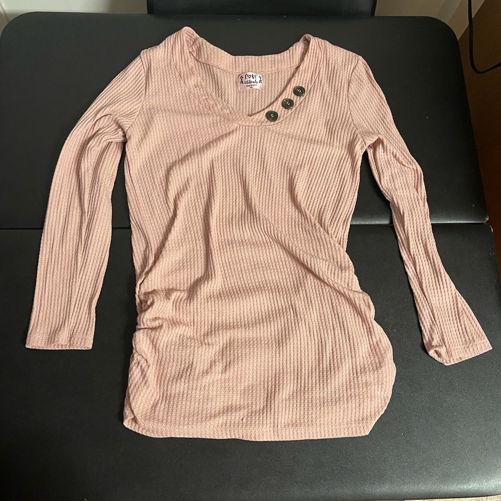 Long sleeve maternity shirt